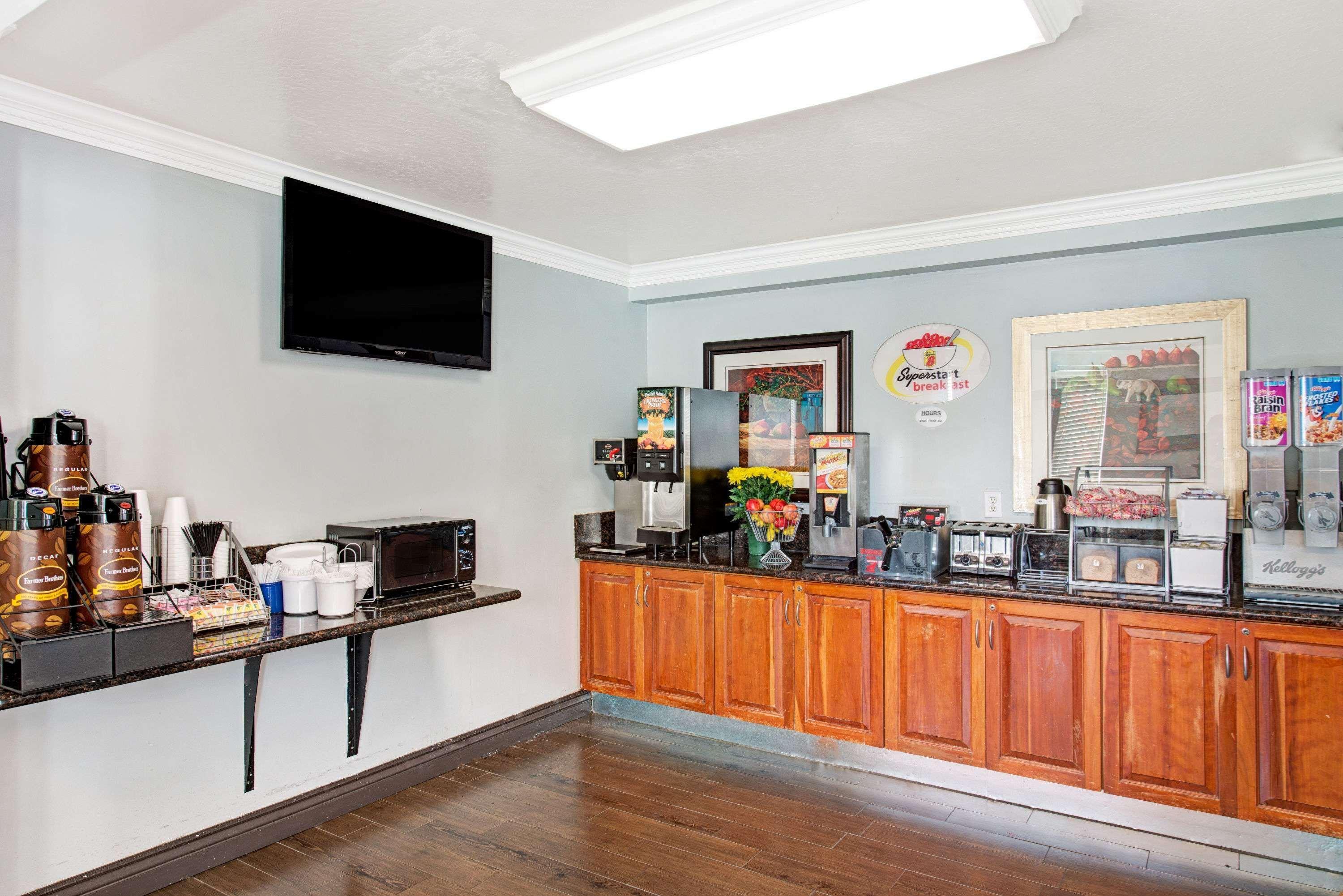 Super 8 By Wyndham Sacramento/Florin Rd Hotell Freeport Eksteriør bilde