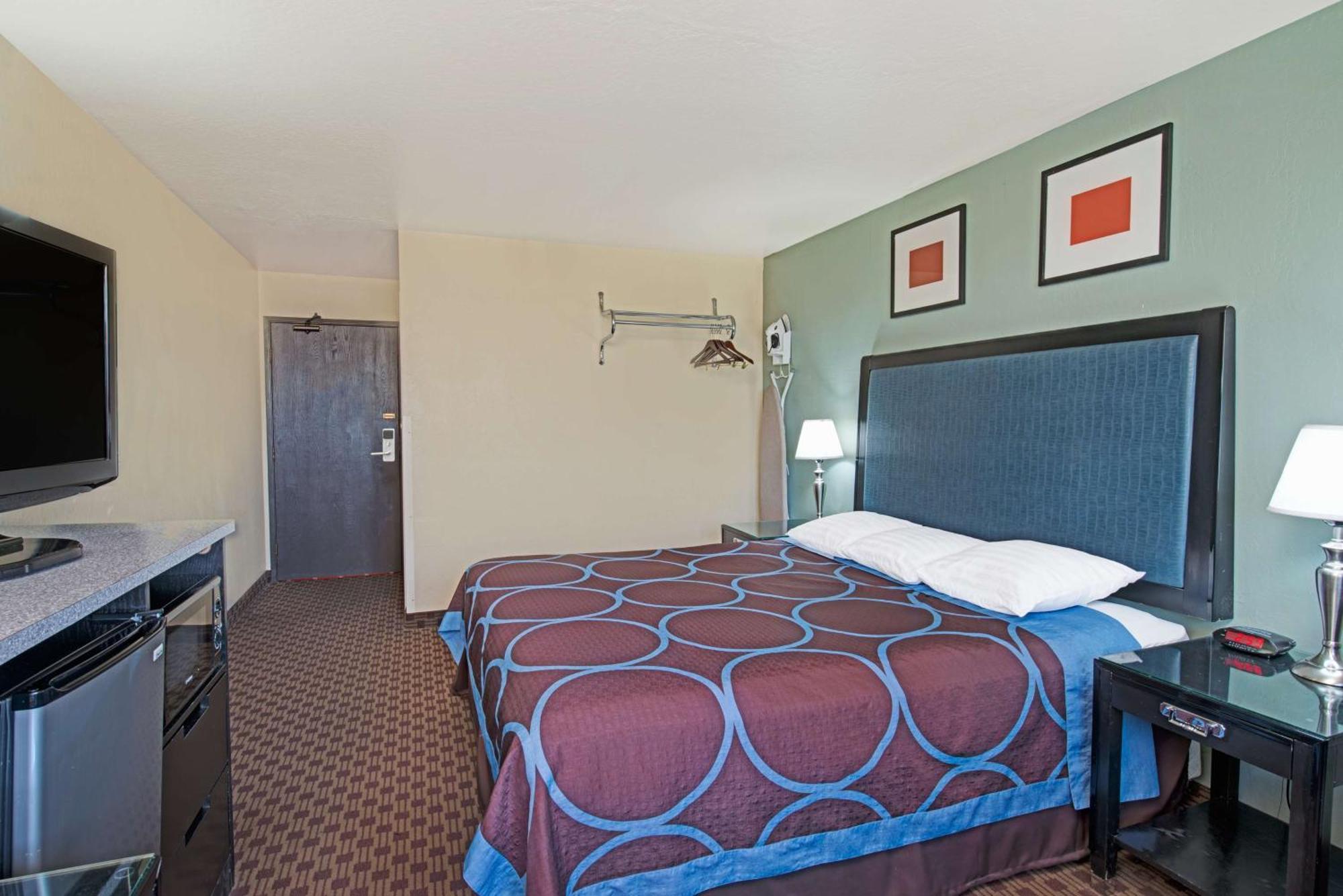 Super 8 By Wyndham Sacramento/Florin Rd Hotell Freeport Eksteriør bilde