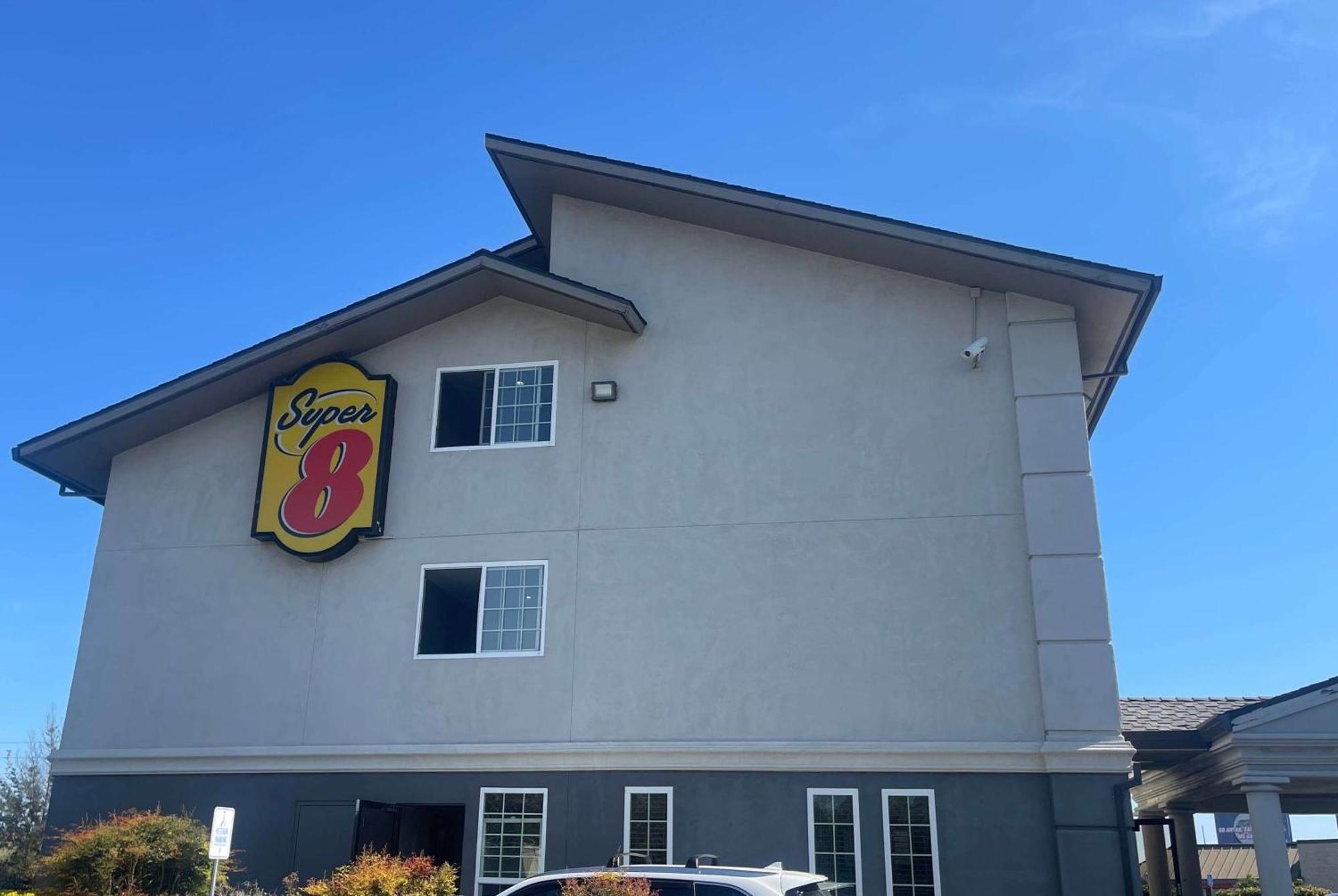 Super 8 By Wyndham Sacramento/Florin Rd Hotell Freeport Eksteriør bilde