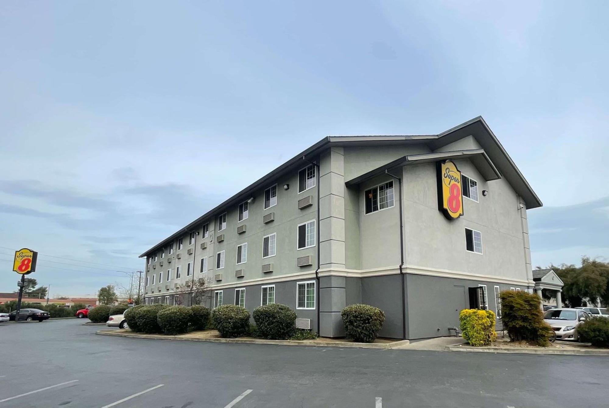 Super 8 By Wyndham Sacramento/Florin Rd Hotell Freeport Eksteriør bilde